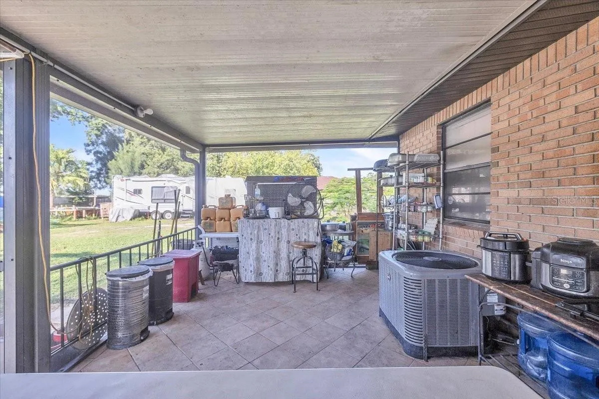 4875 SE APACHE DR