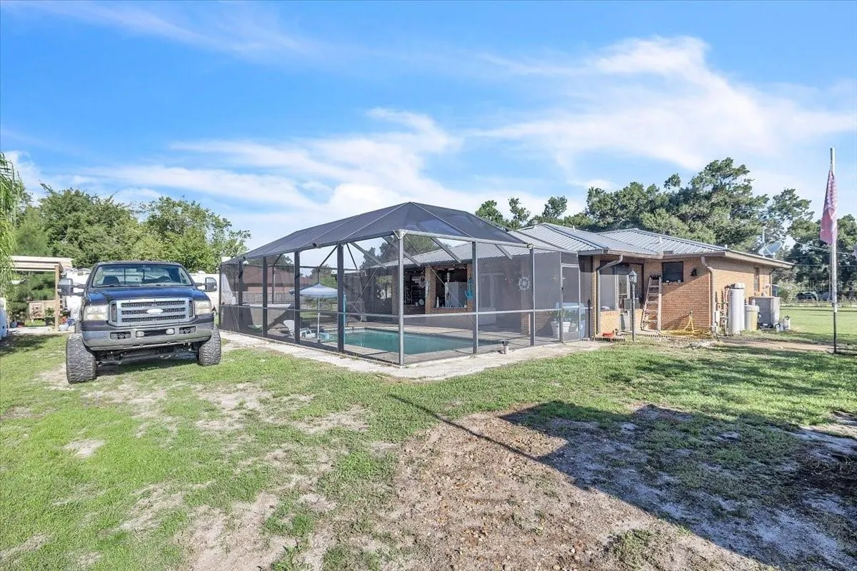 4875 SE APACHE DR