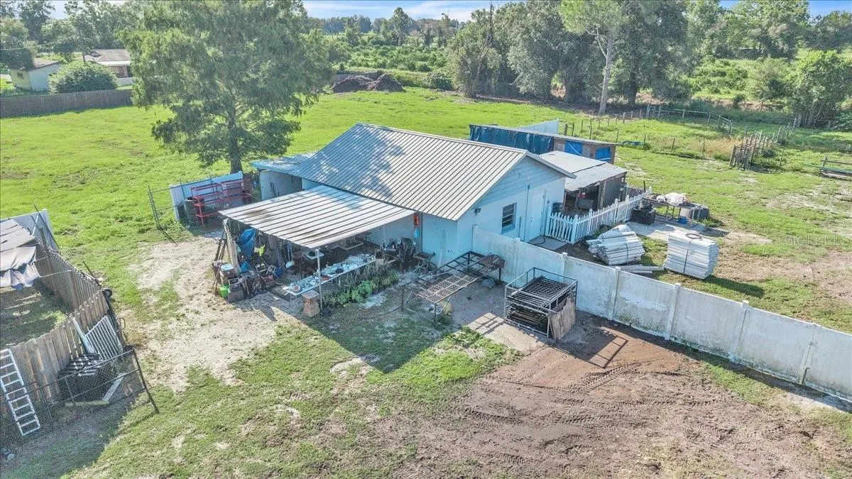 4875 SE APACHE DR