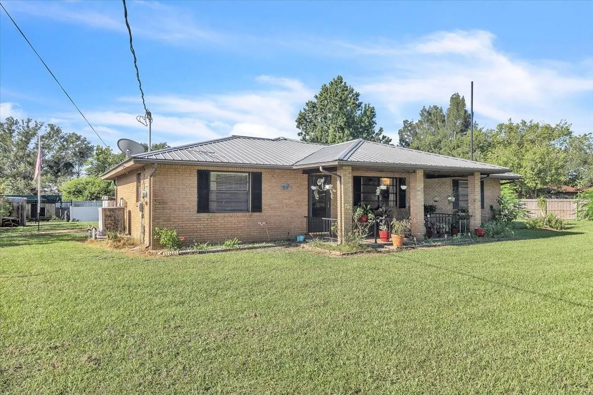 4875 SE APACHE DR