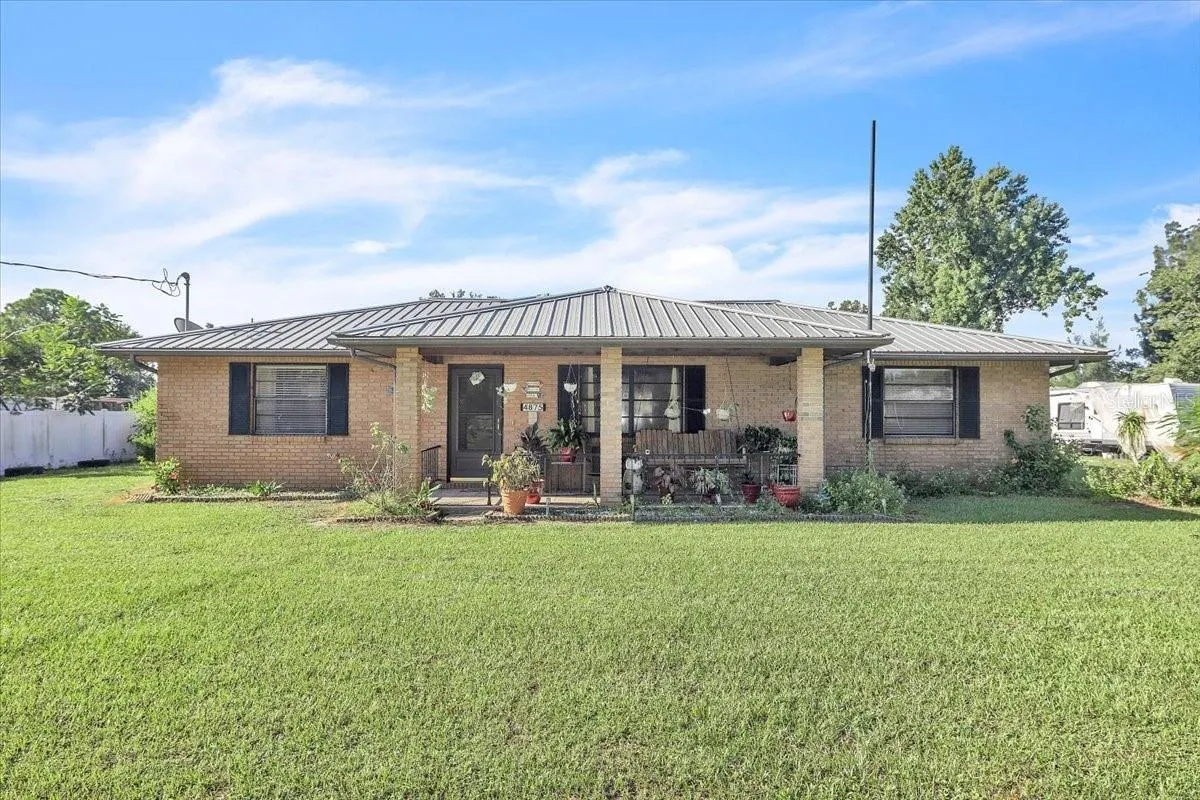 4875 SE APACHE DR