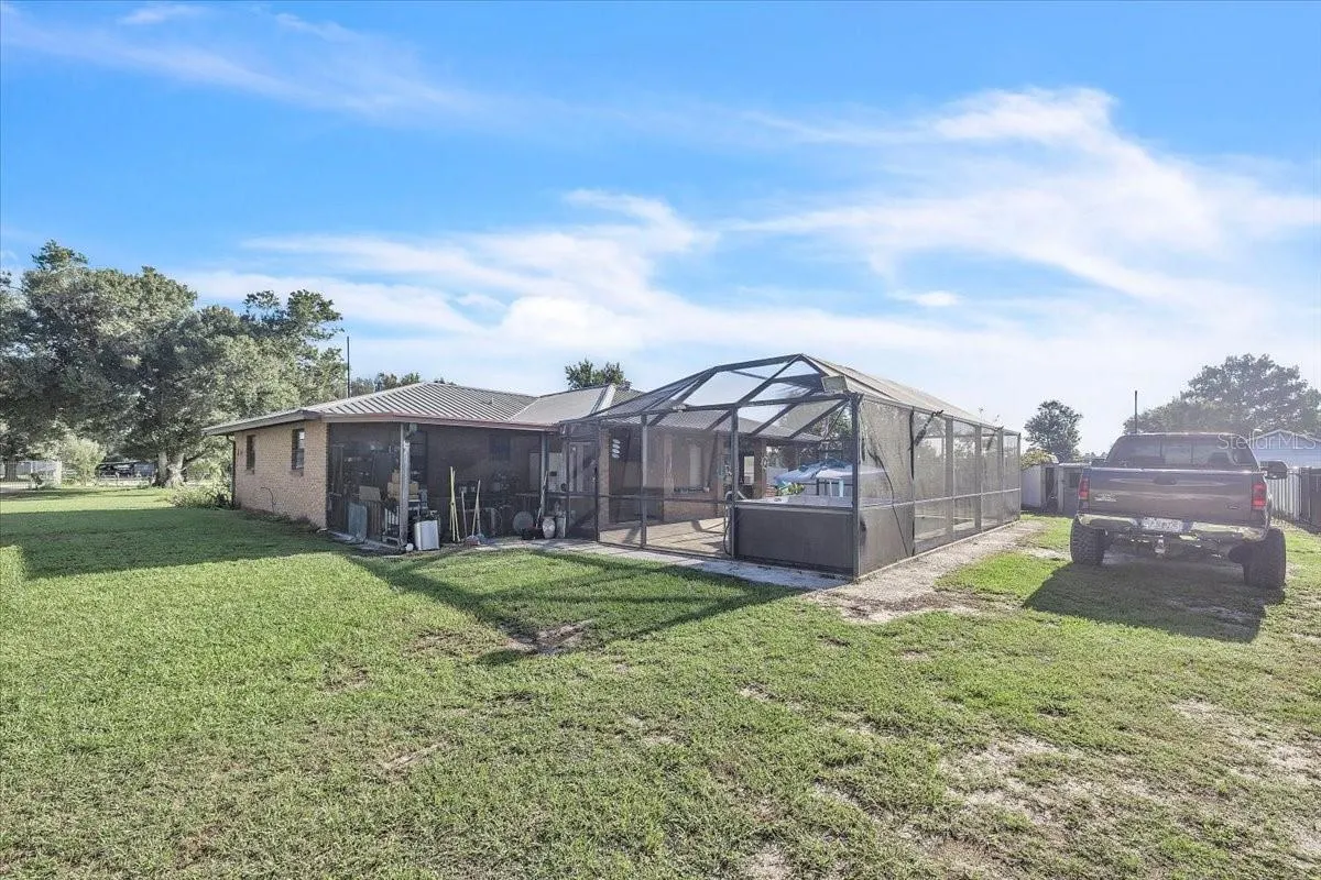 4875 SE APACHE DR