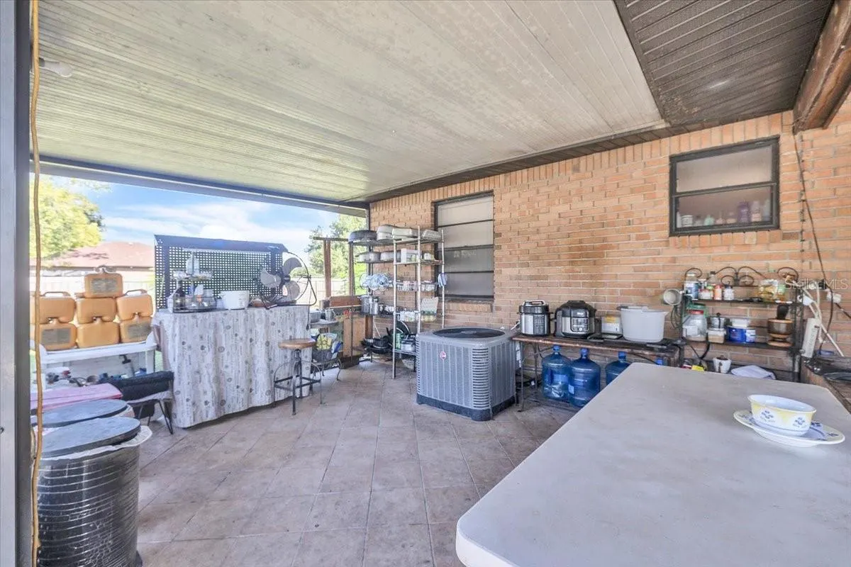 4875 SE APACHE DR