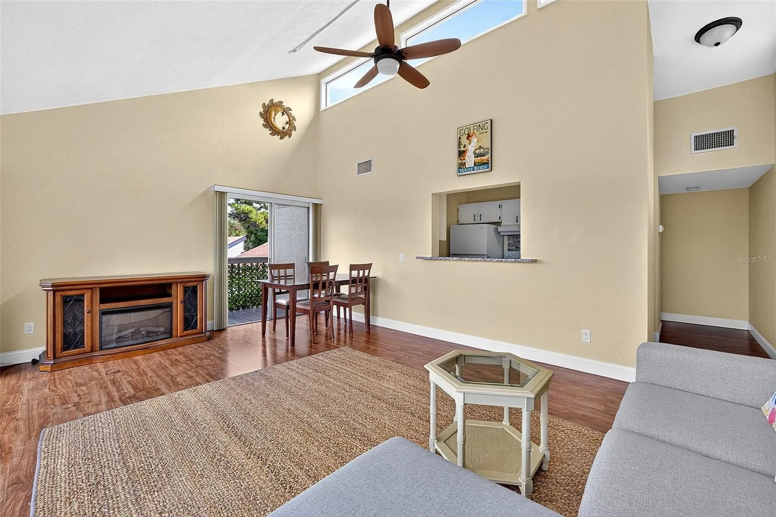 726 WHITE PINE TREE RD #84 #84