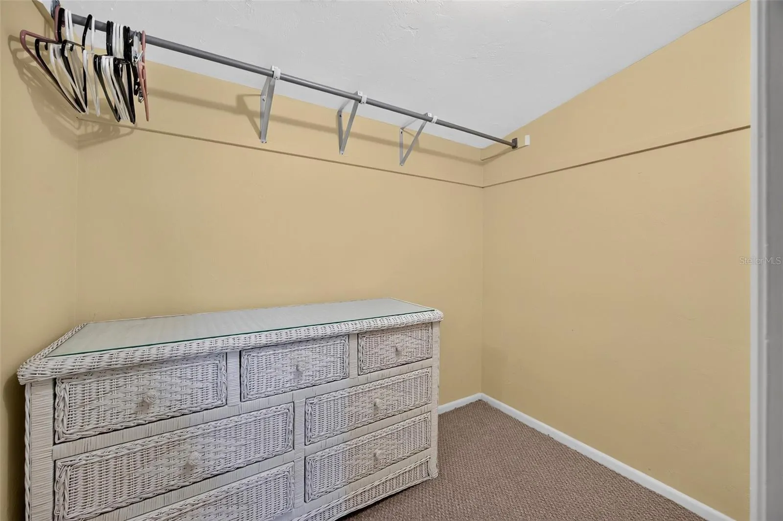 726 WHITE PINE TREE RD #84 #84