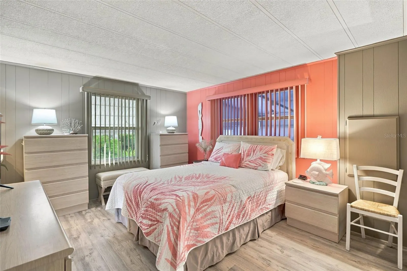 17 LAFITTE DR
