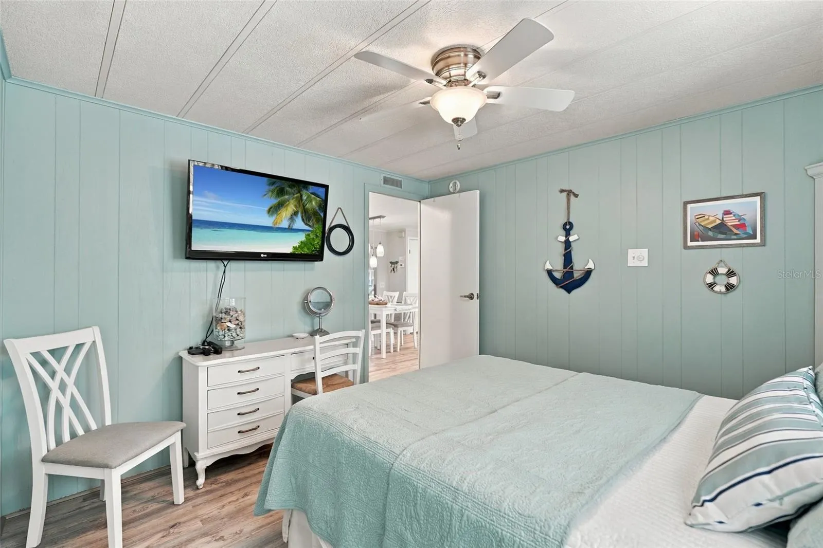 17 LAFITTE DR