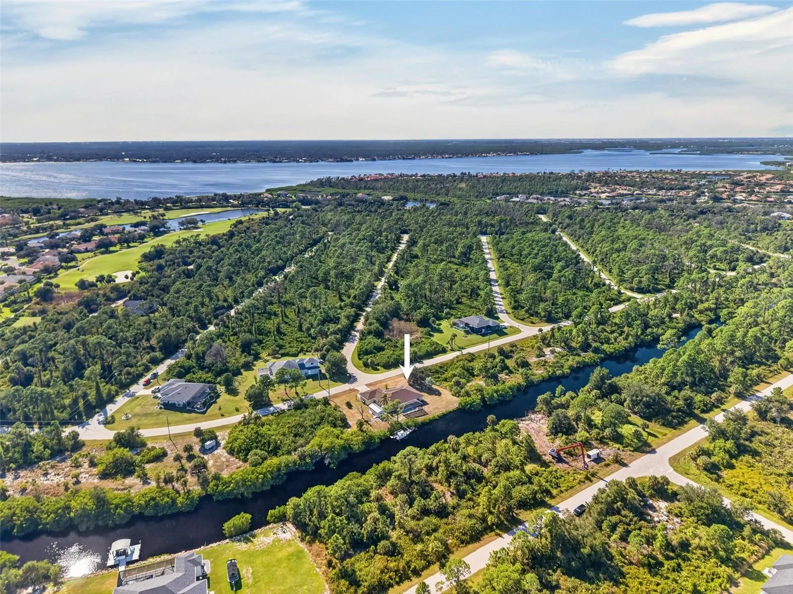 2494 VANKEUREN DR