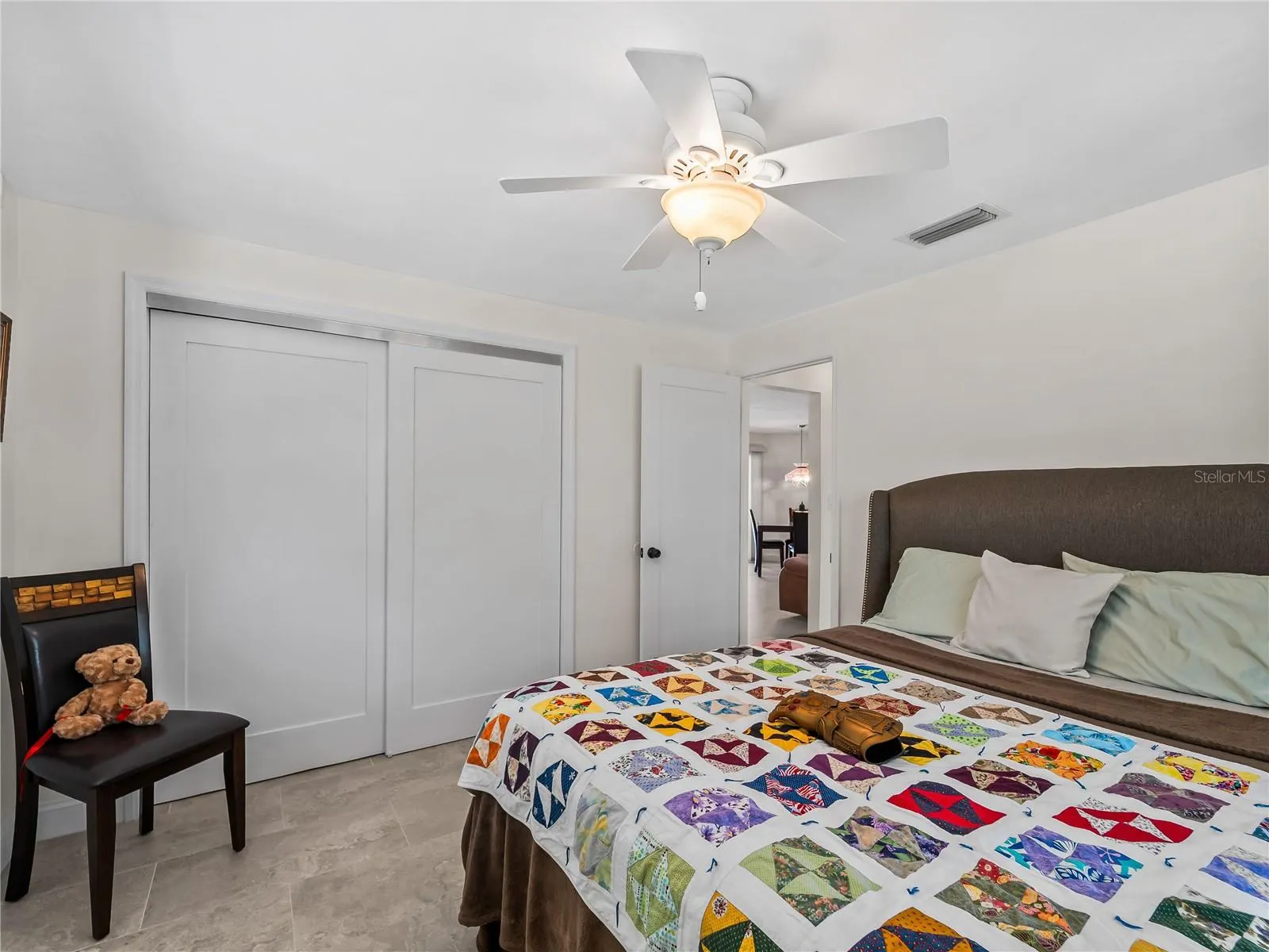 290 3RD ST W