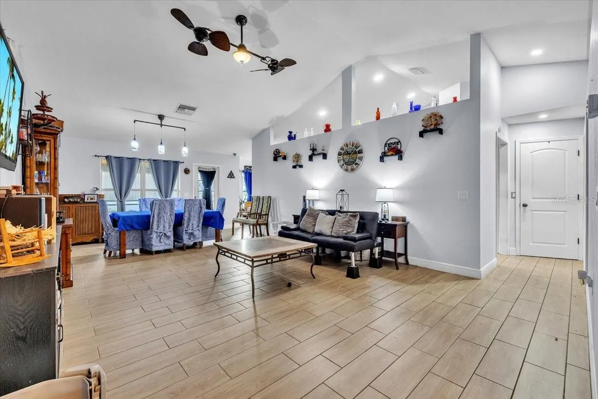 3409 ANDALUSIA BLVD
