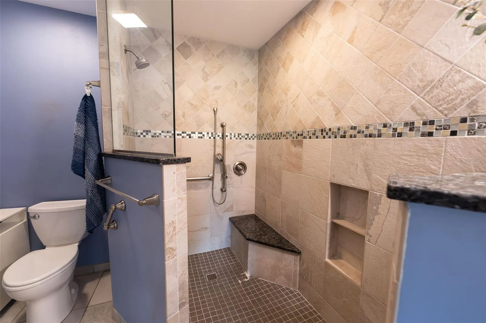 11409 SW COURTNEY DR