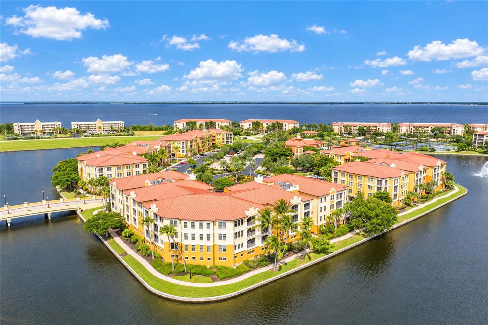 96 VIVANTE BLVD #211 #211