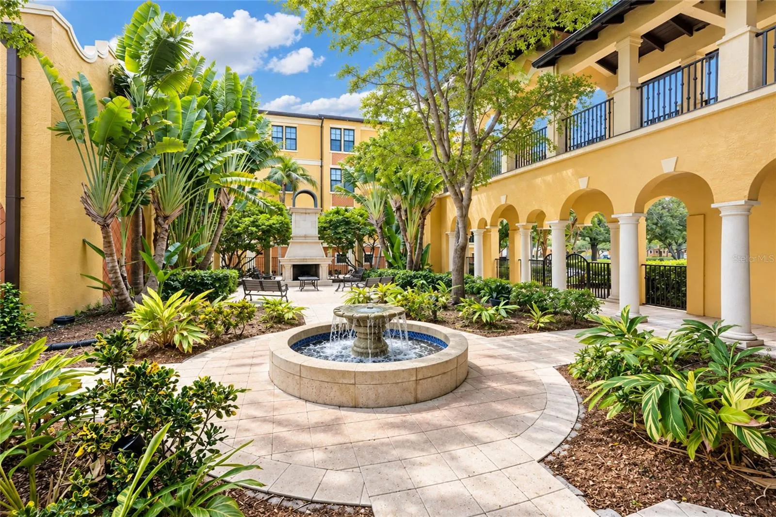 96 VIVANTE BLVD #211 #211