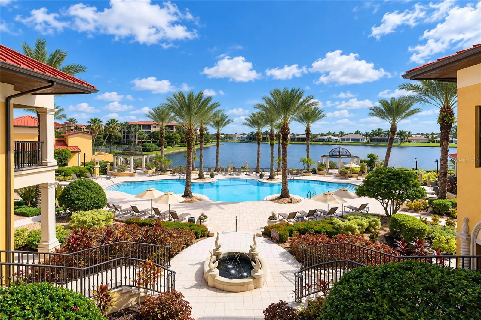 96 VIVANTE BLVD #211 #211