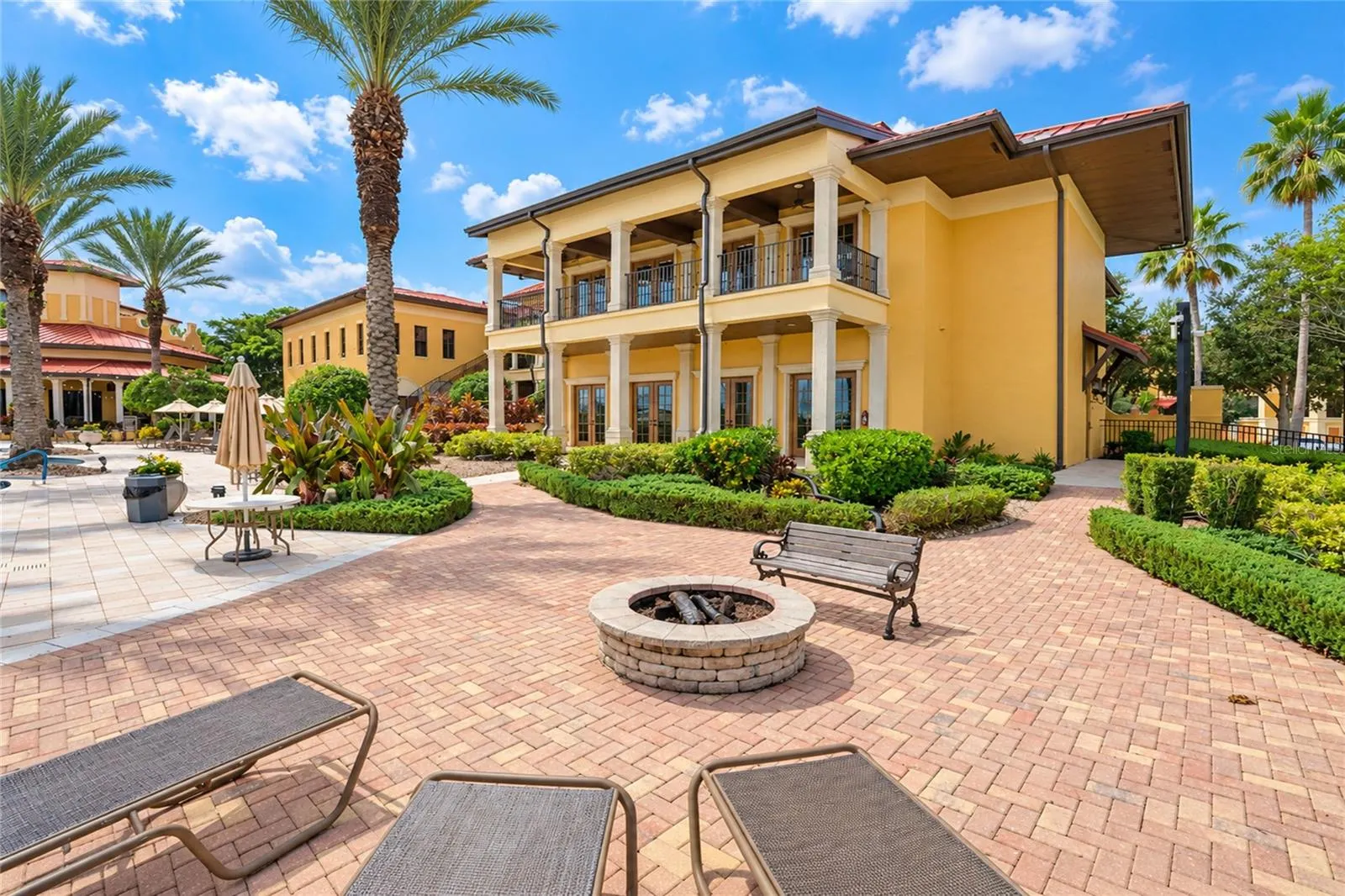 96 VIVANTE BLVD #211 #211