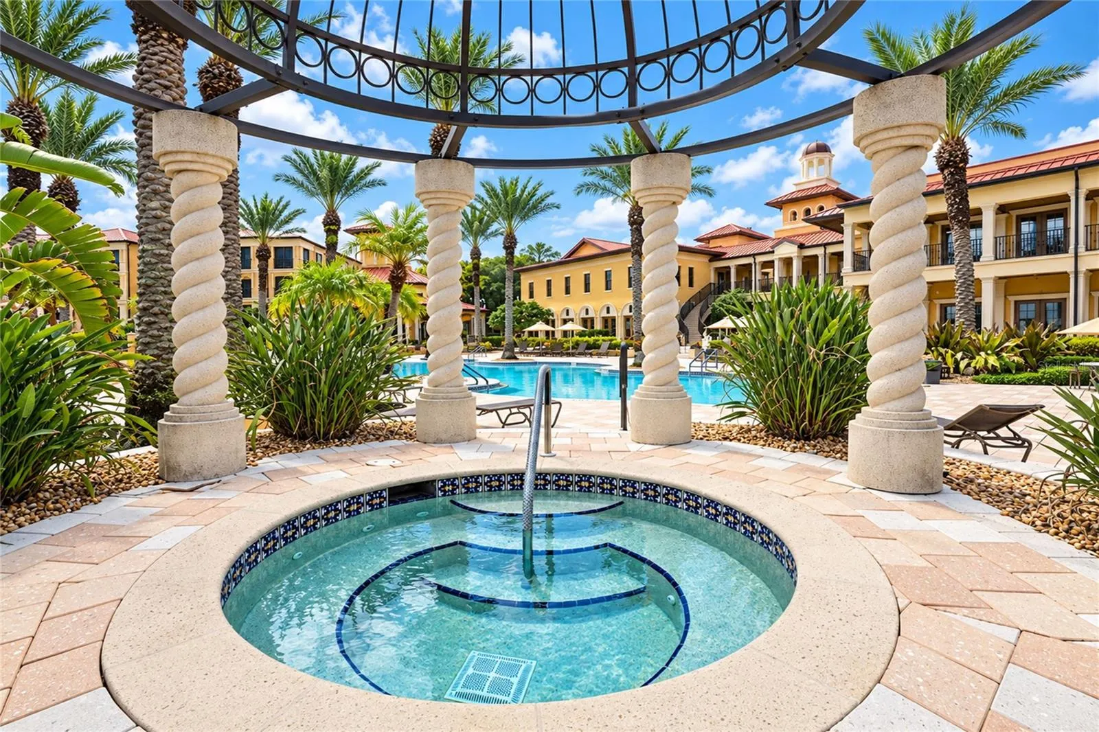 96 VIVANTE BLVD #211 #211