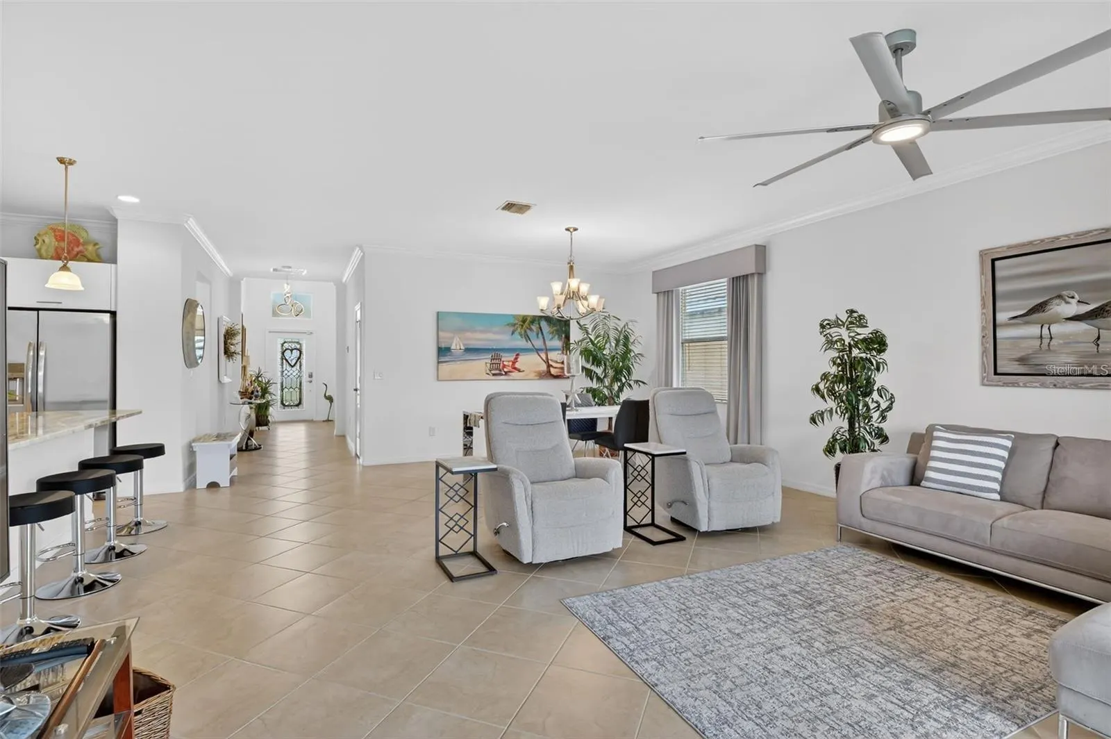 3535 DANDOLO CIR