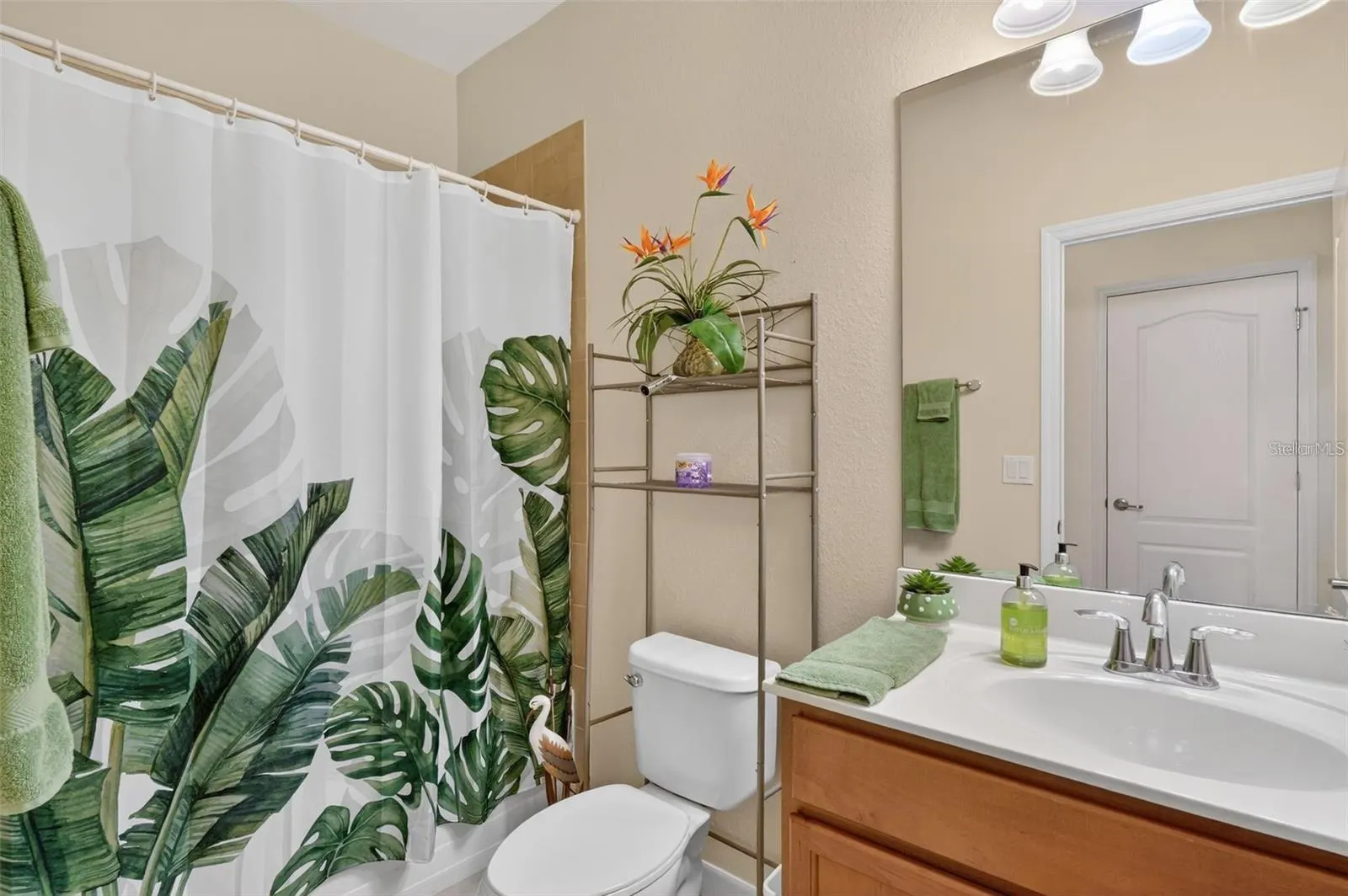 3535 DANDOLO CIR