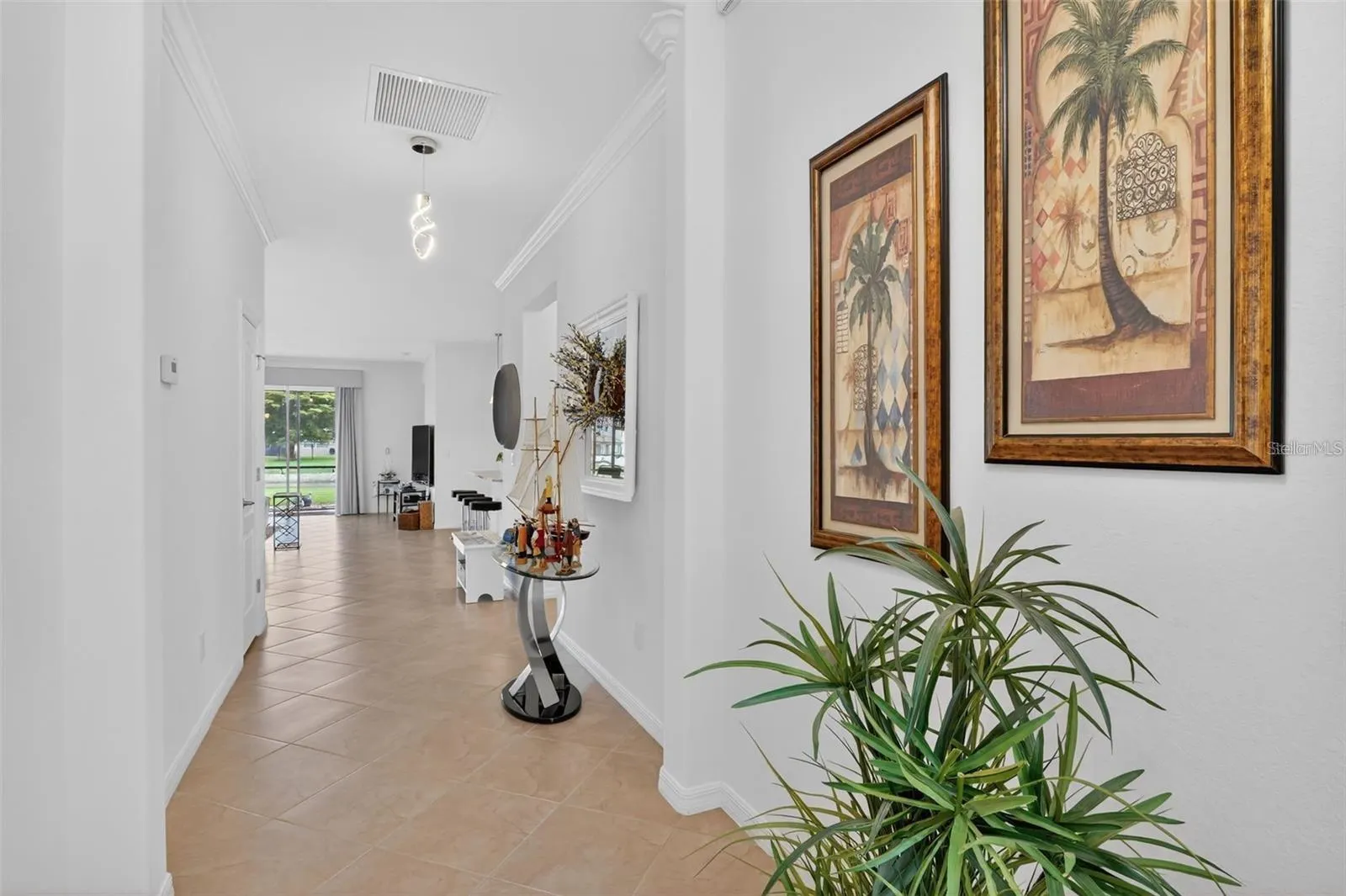 3535 DANDOLO CIR