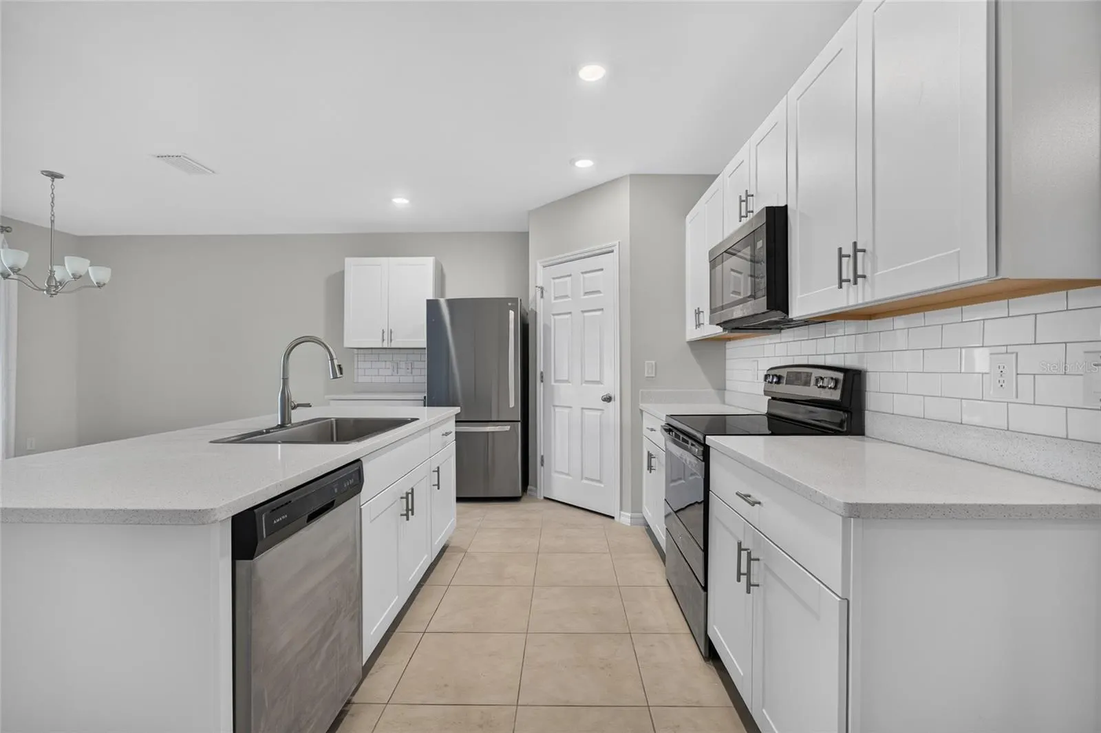 26610 BARRANQUILLA AVE