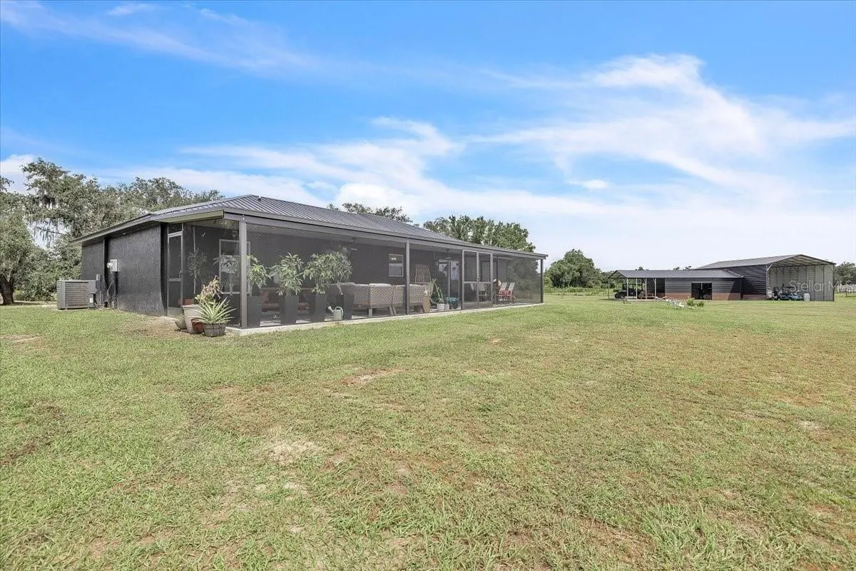 7698 SW SENATE ST