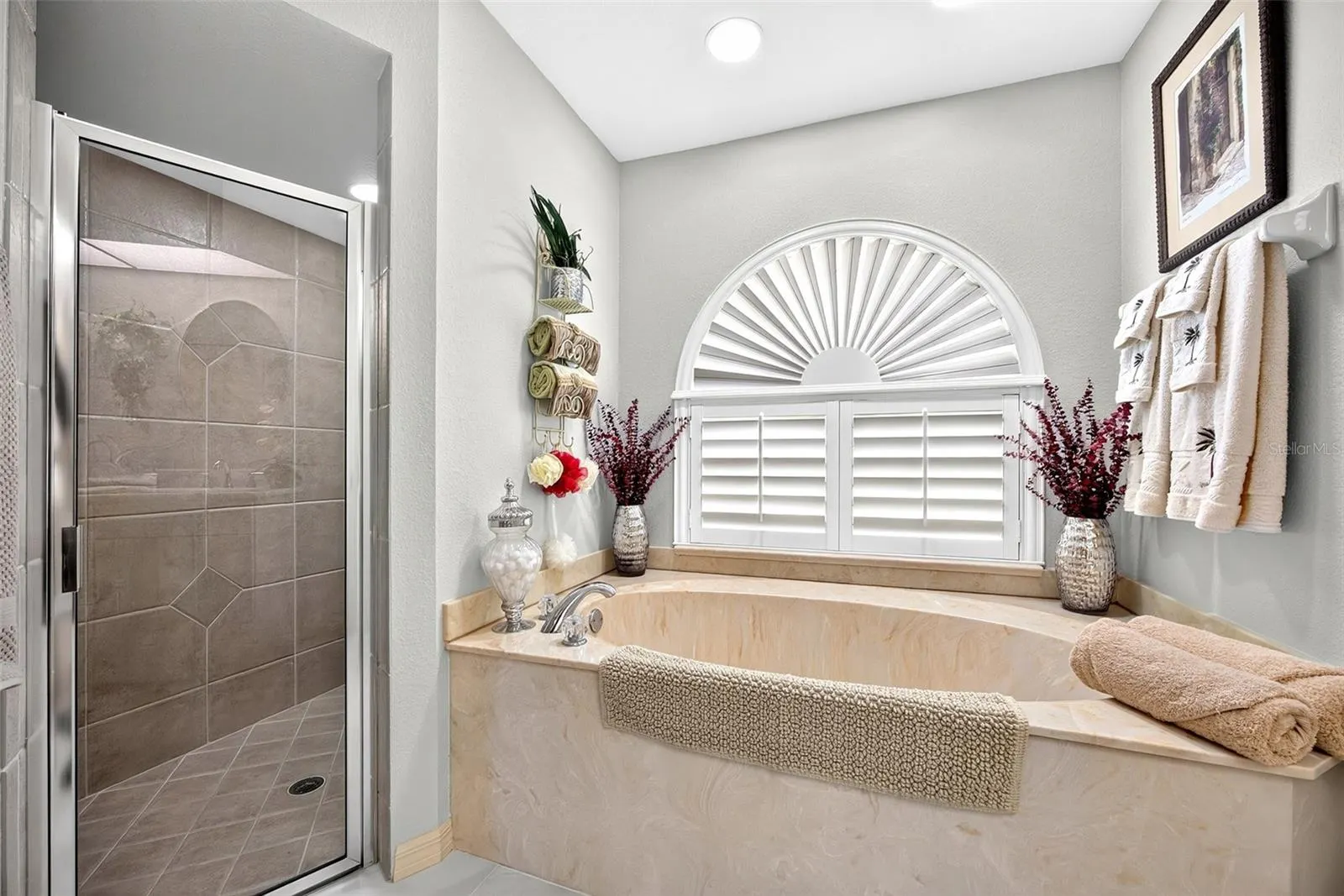 25186 ESTRADA CIR