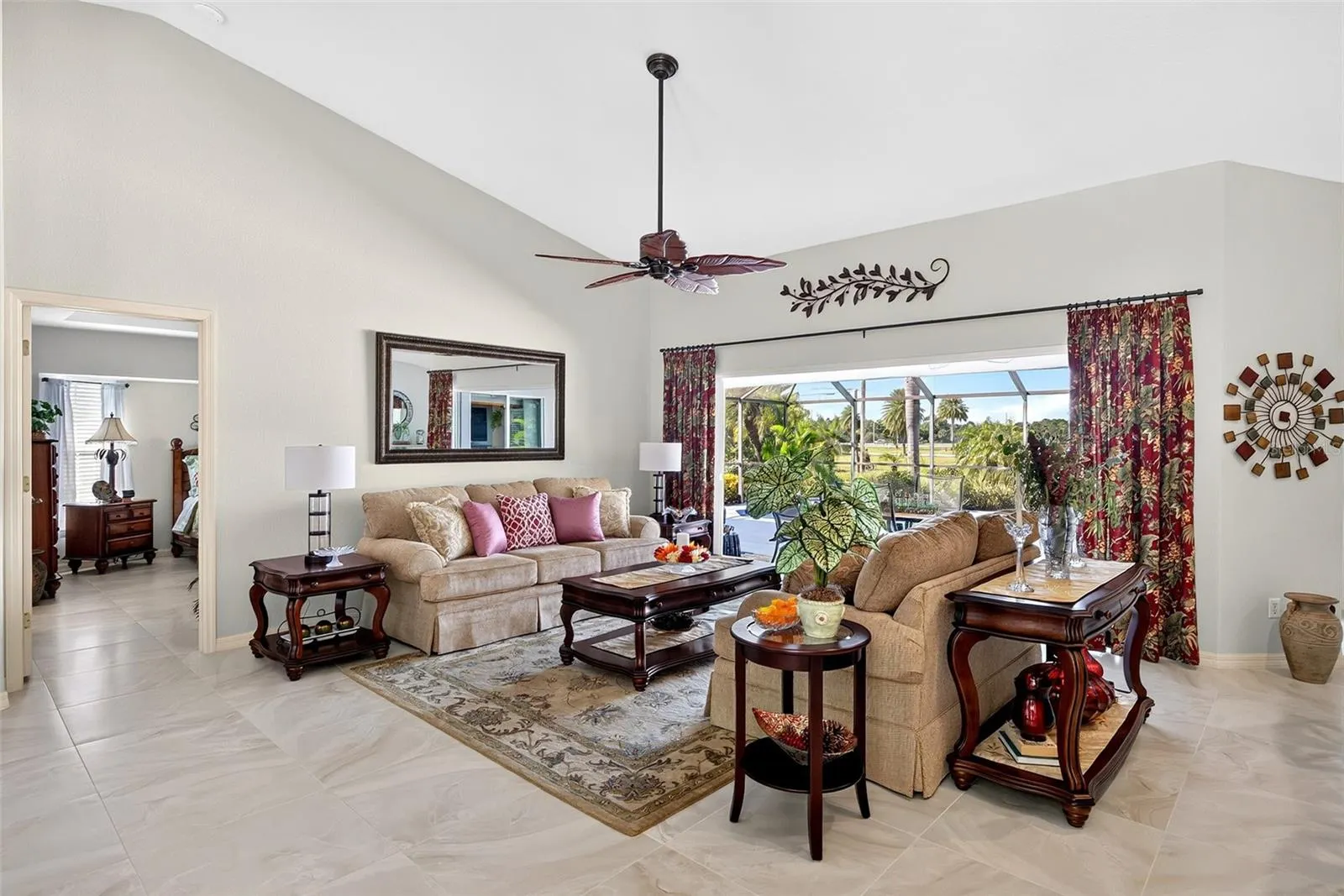 25186 ESTRADA CIR