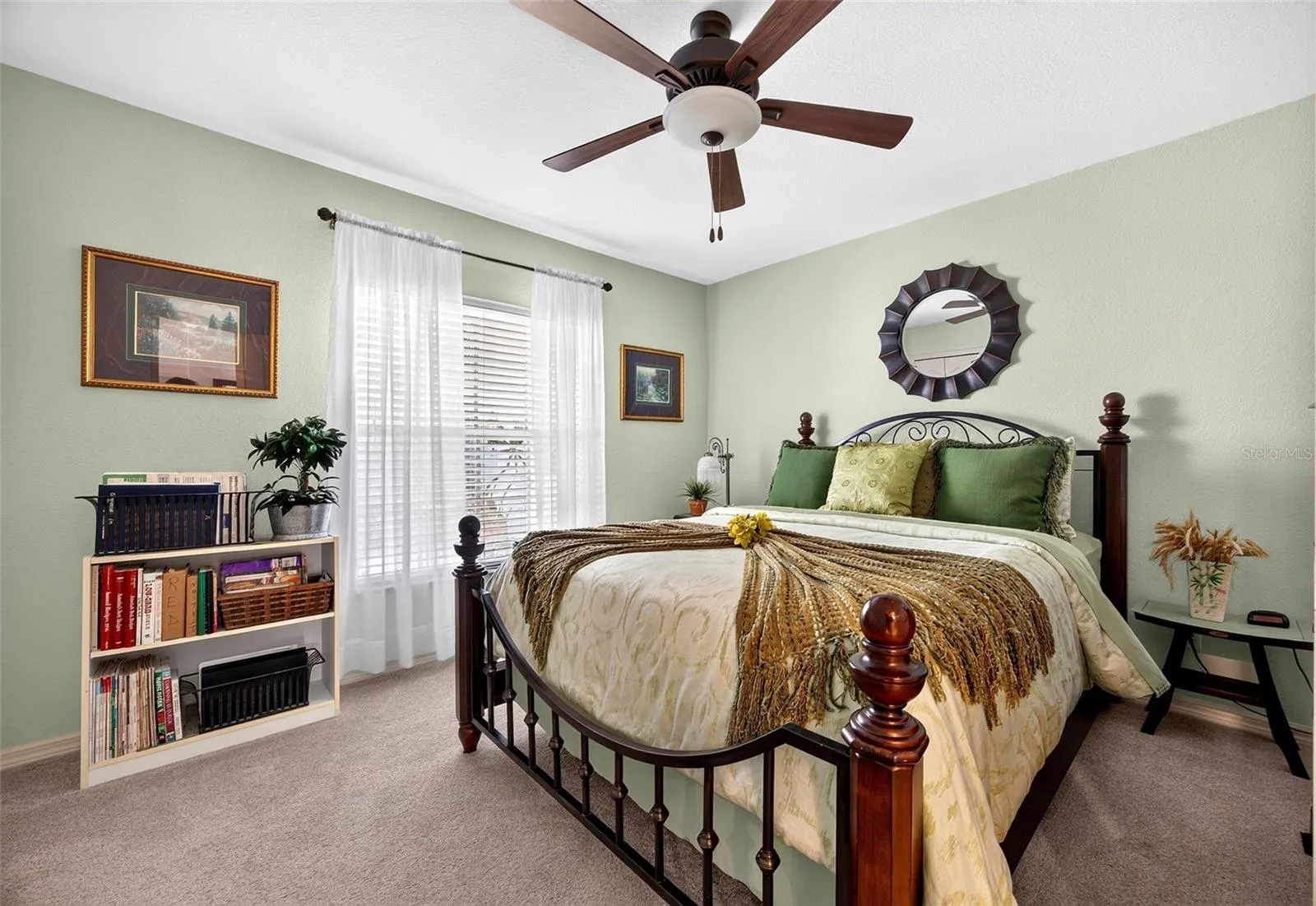 25186 ESTRADA CIR