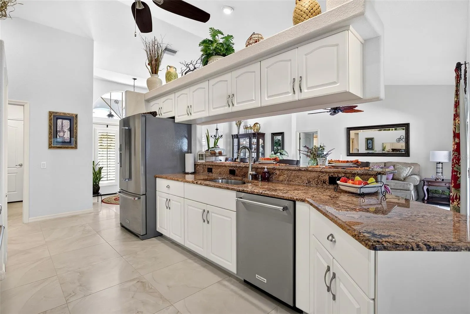 25186 ESTRADA CIR