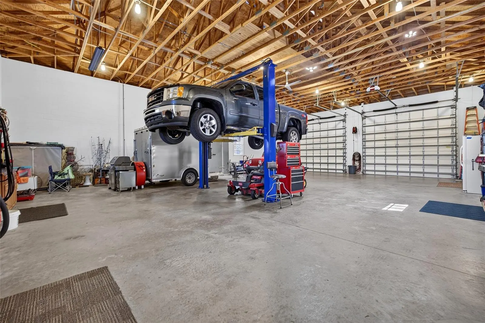 25186 ESTRADA CIR