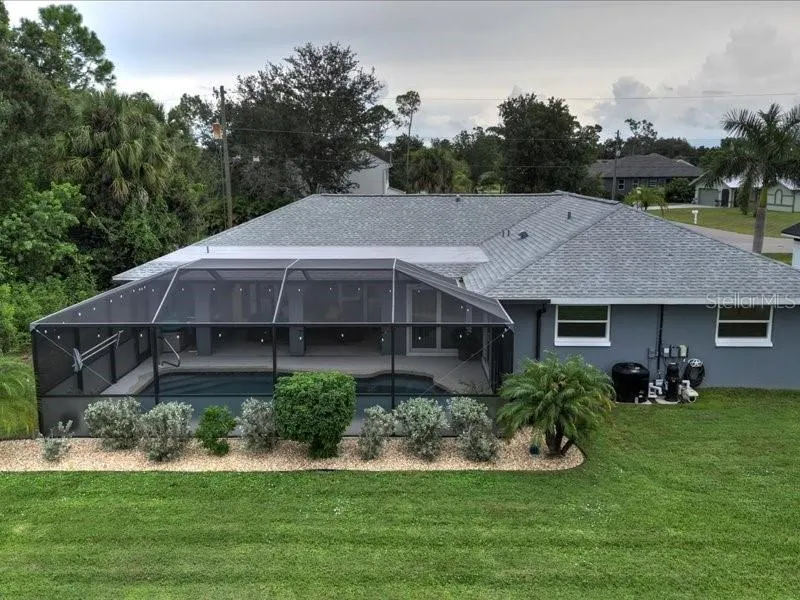 393 MALPELO AVE