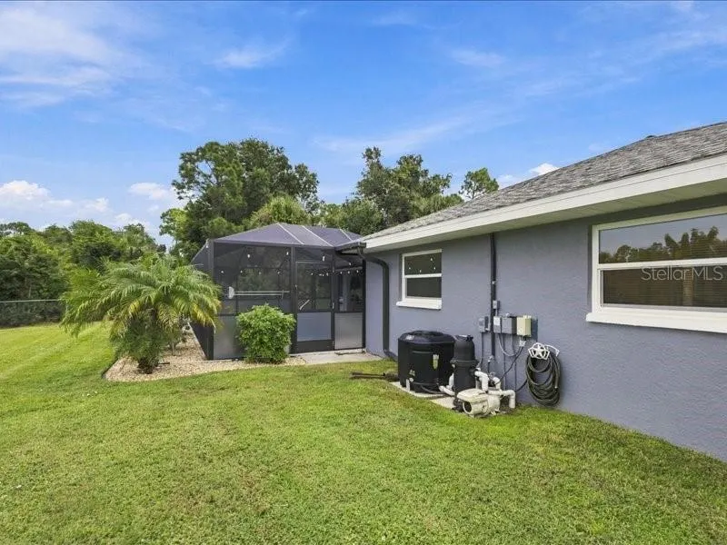 393 MALPELO AVE
