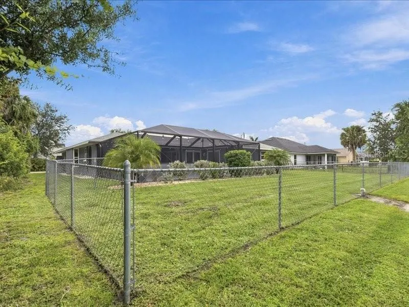 393 MALPELO AVE