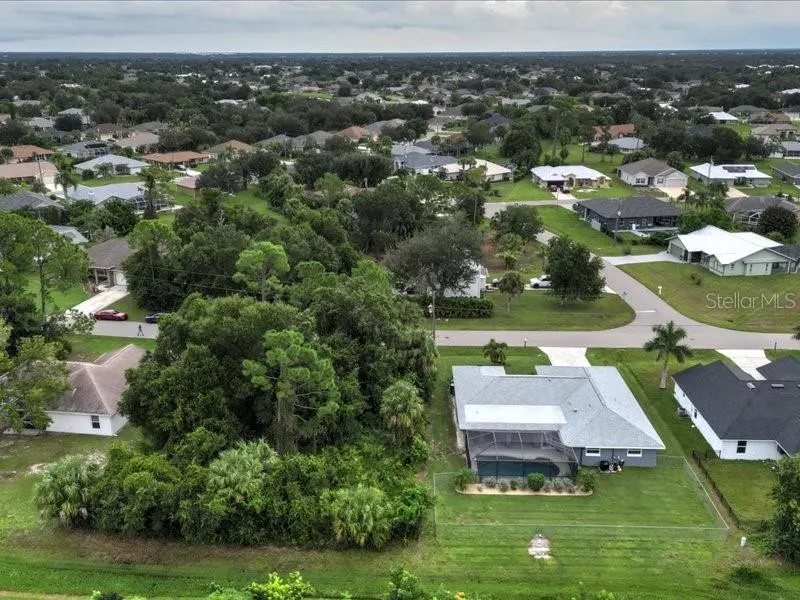 393 MALPELO AVE