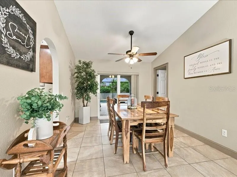 393 MALPELO AVE