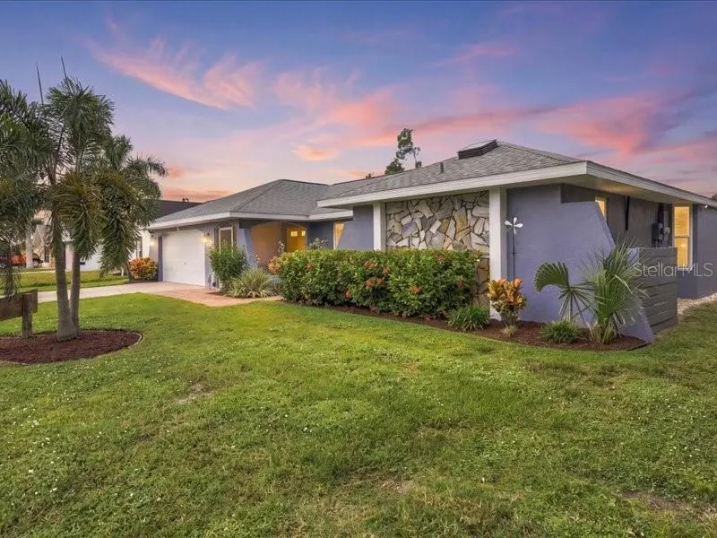 393 MALPELO AVE