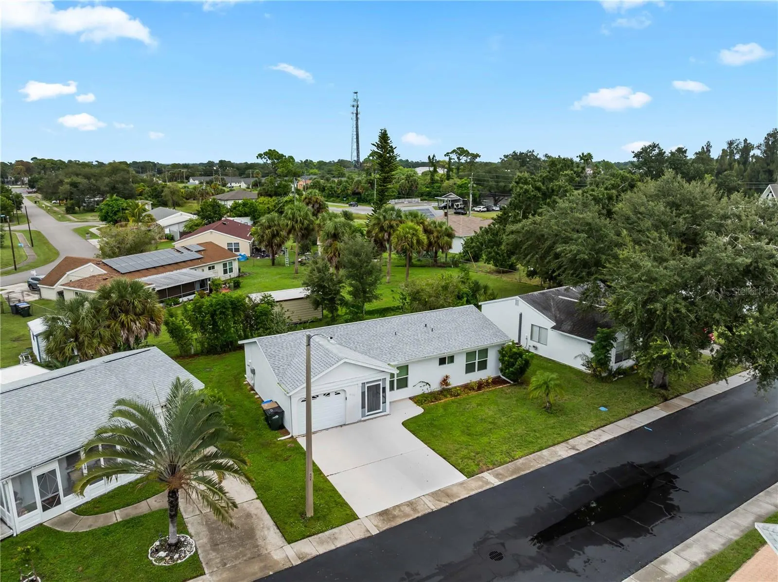 8130 PICKWICK RD