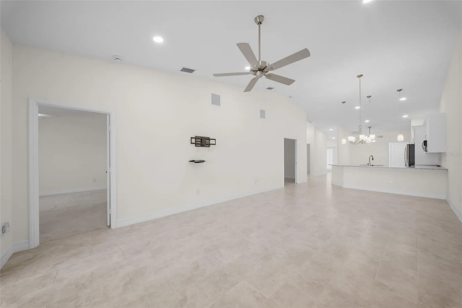 3760 ALBACETE CIR #44 #44