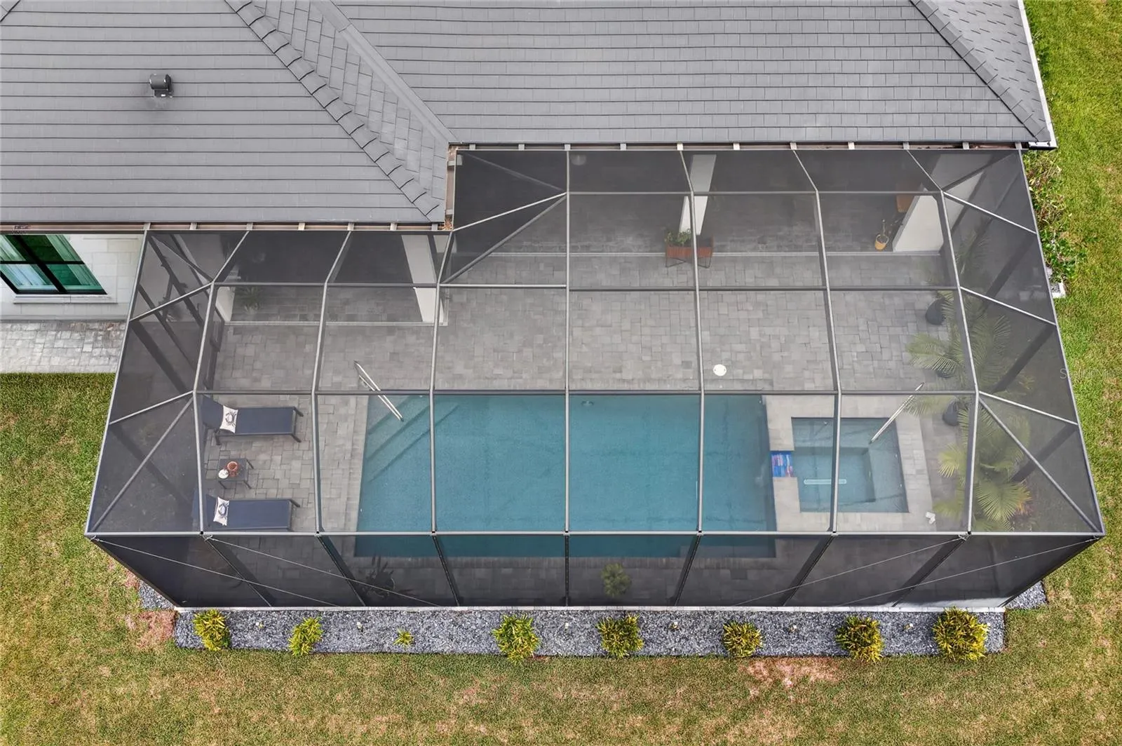 403 MATSON LN