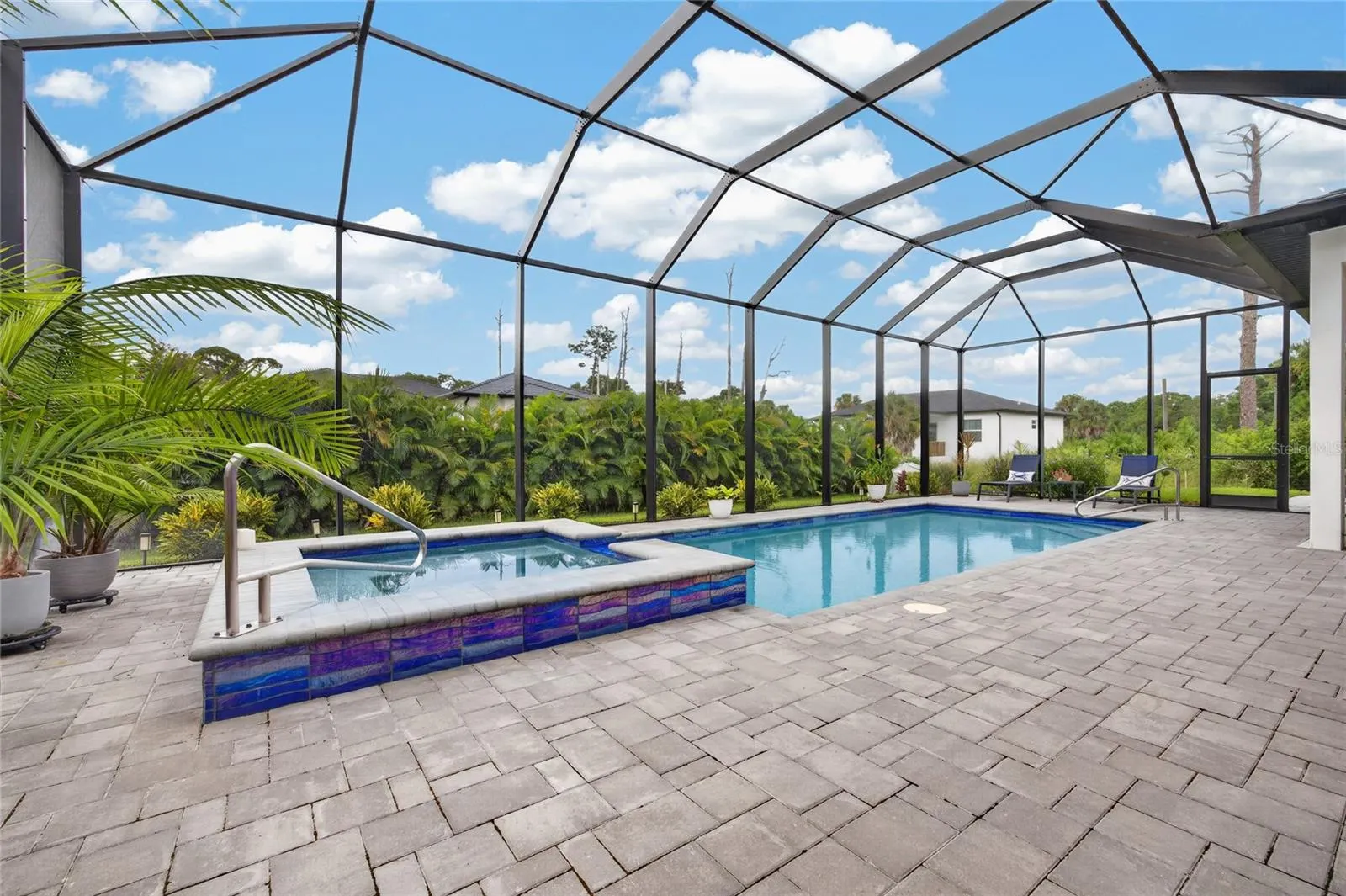 403 MATSON LN