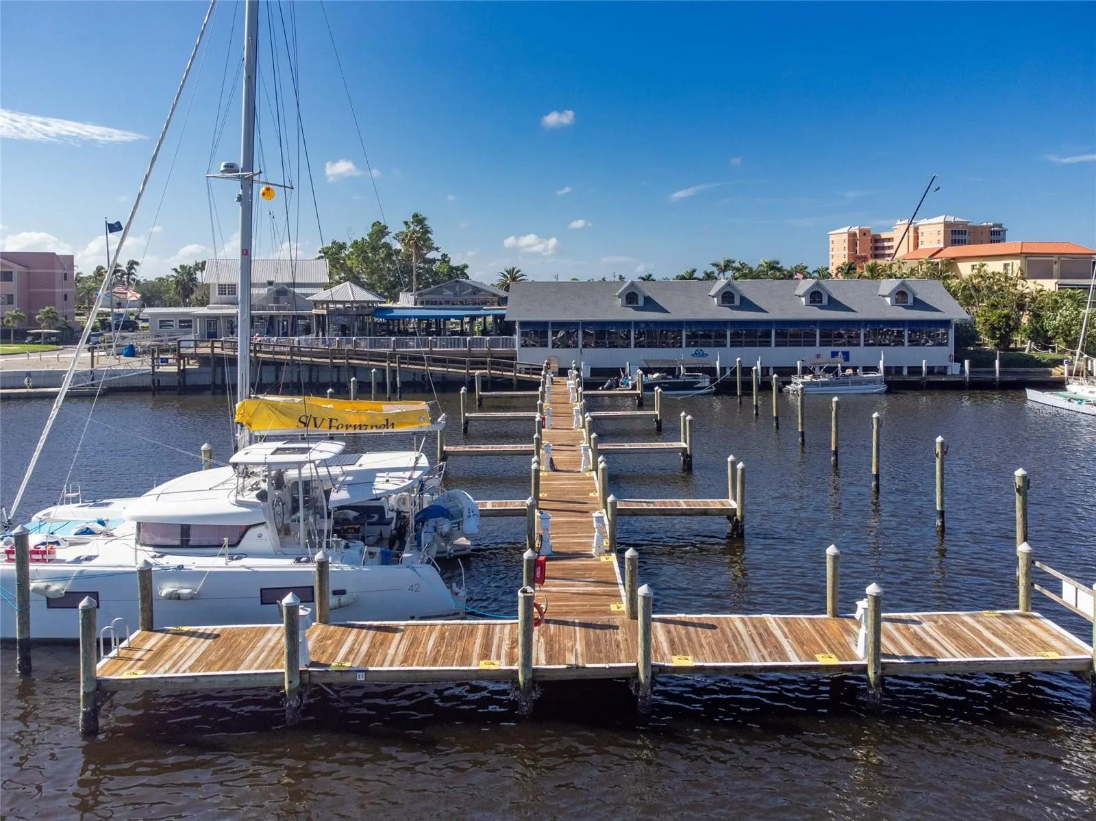 3329 SUNSET KEY CIR #301 #301