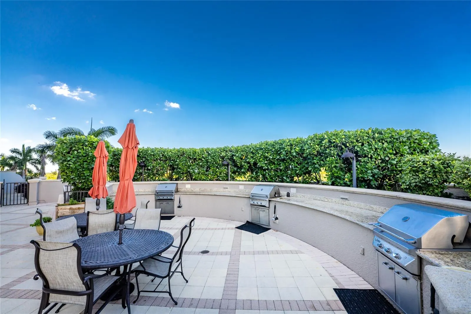 3329 SUNSET KEY CIR #301 #301