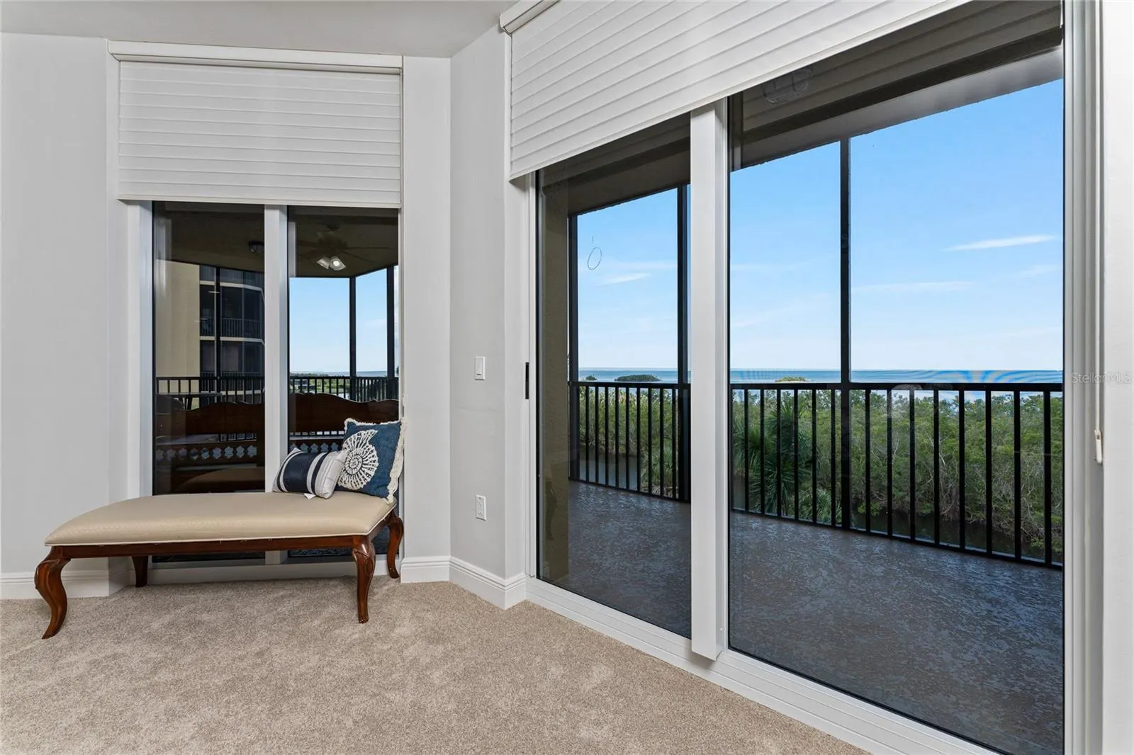 3329 SUNSET KEY CIR #301 #301