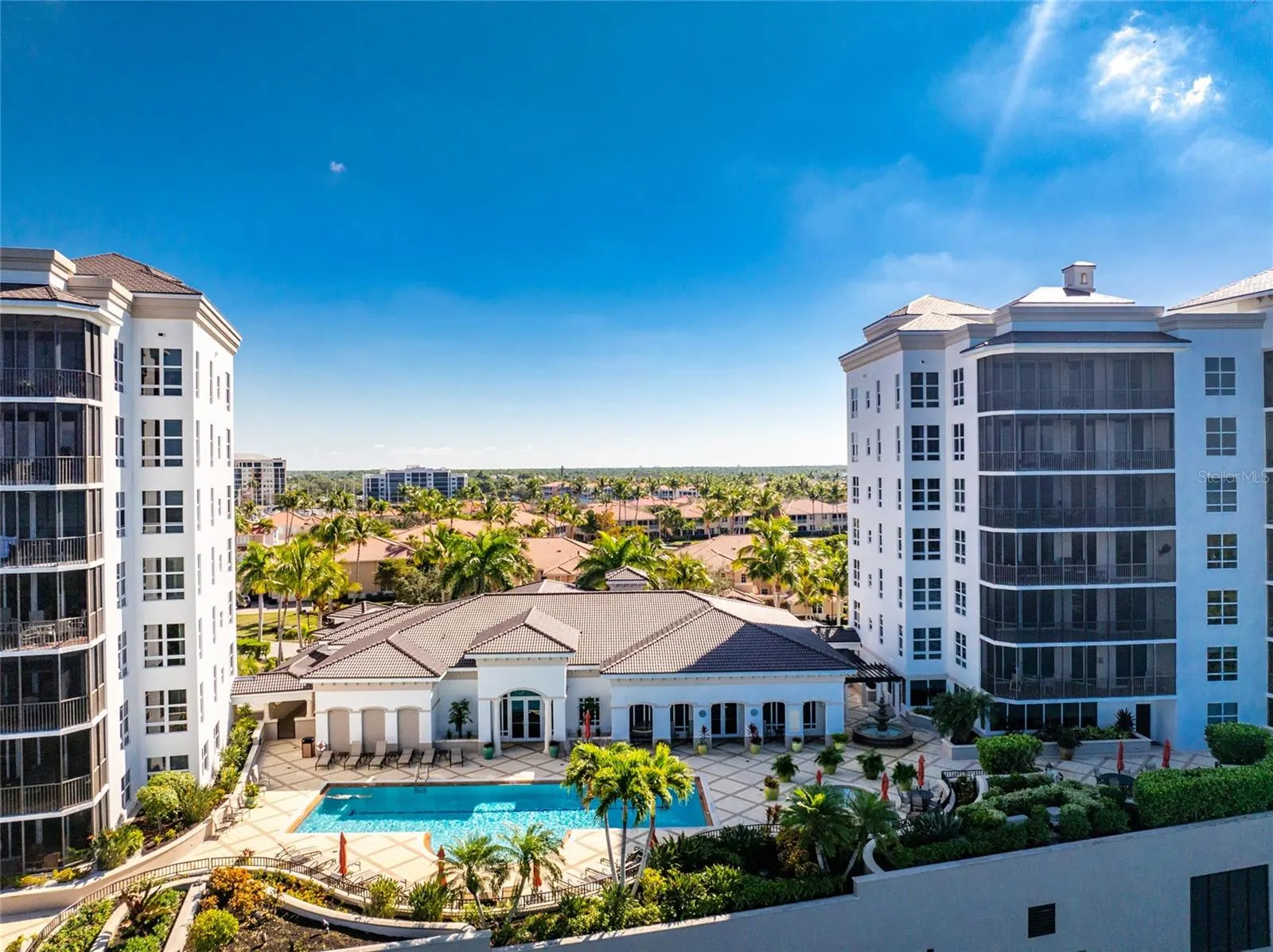 3329 SUNSET KEY CIR #301 #301