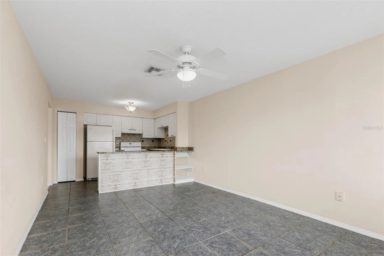 21150 GERTRUDE AVE #F5 #F5