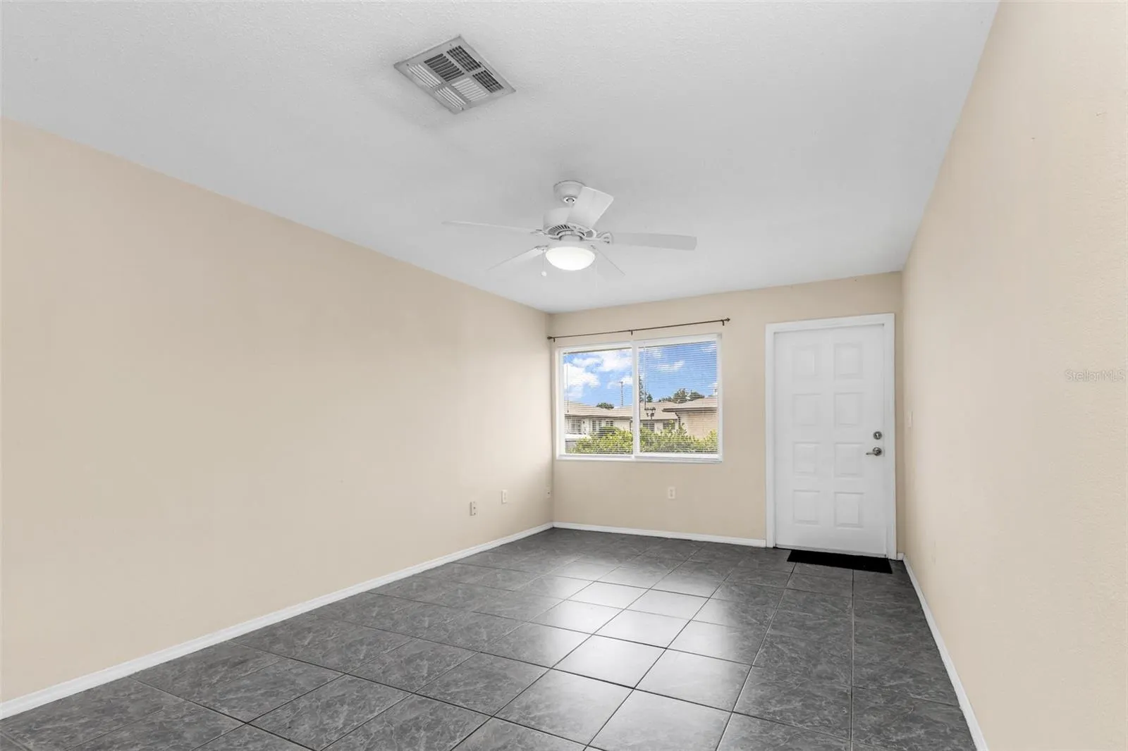 21150 GERTRUDE AVE #F5 #F5
