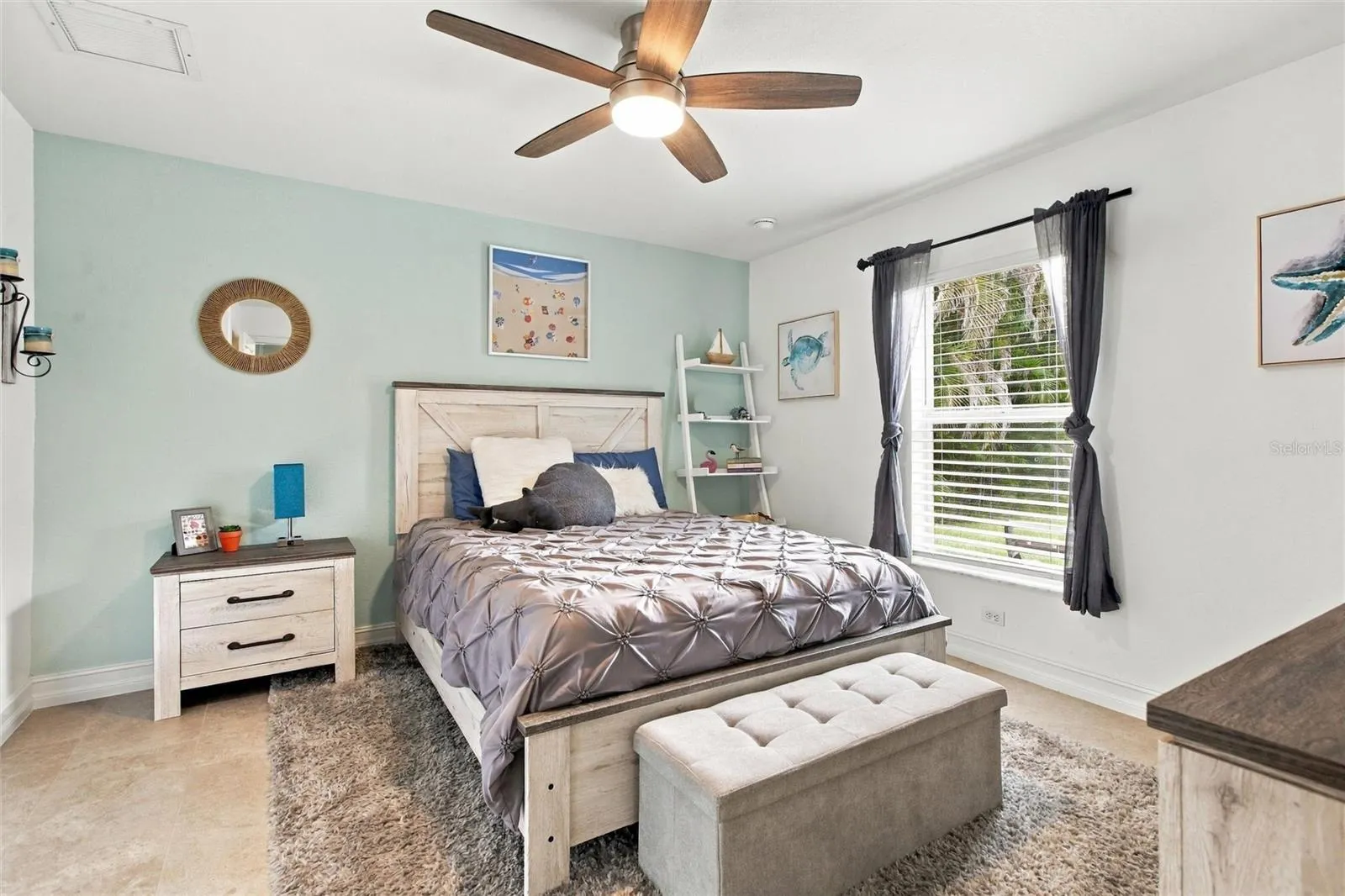 1412 SW 43RD TER