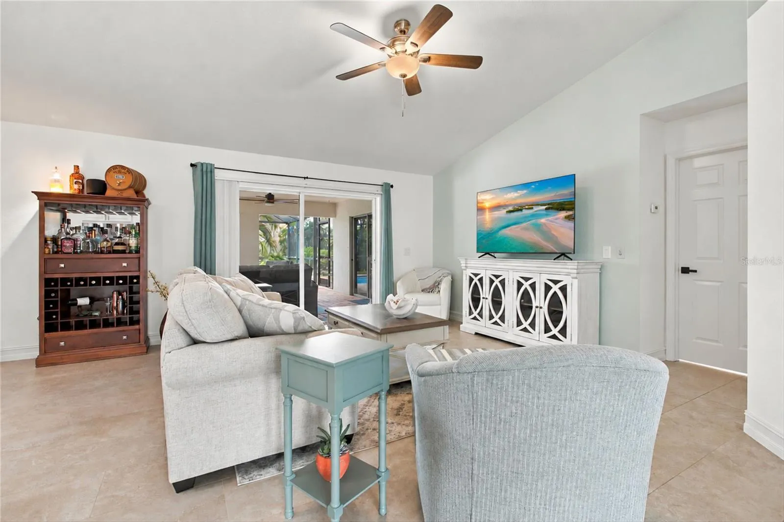 1412 SW 43RD TER