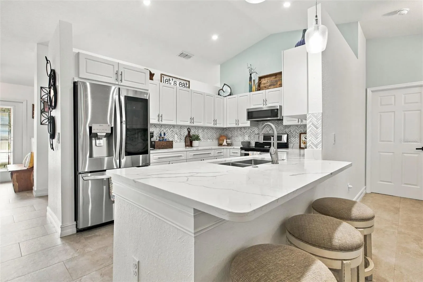 1412 SW 43RD TER