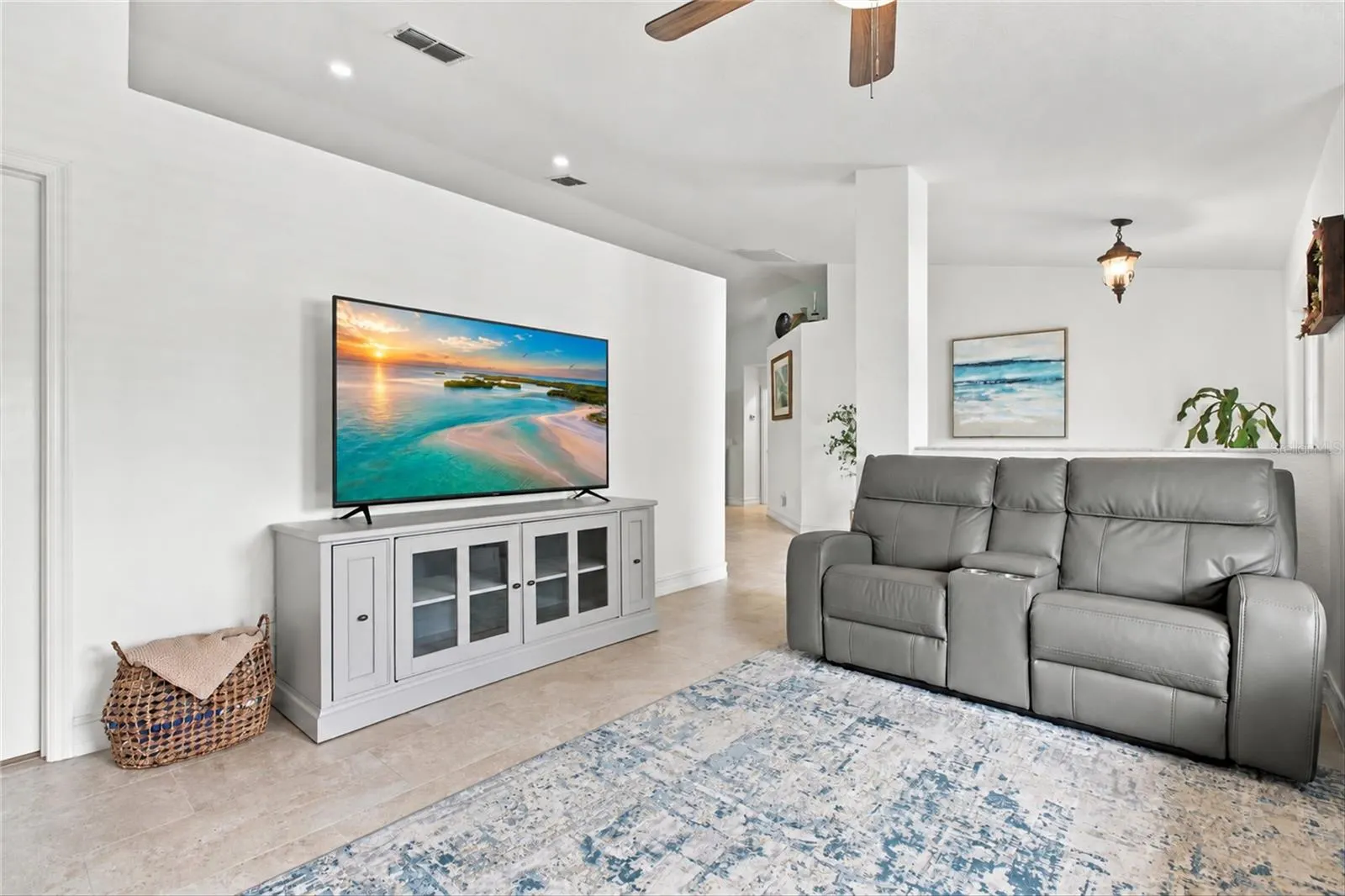 1412 SW 43RD TER